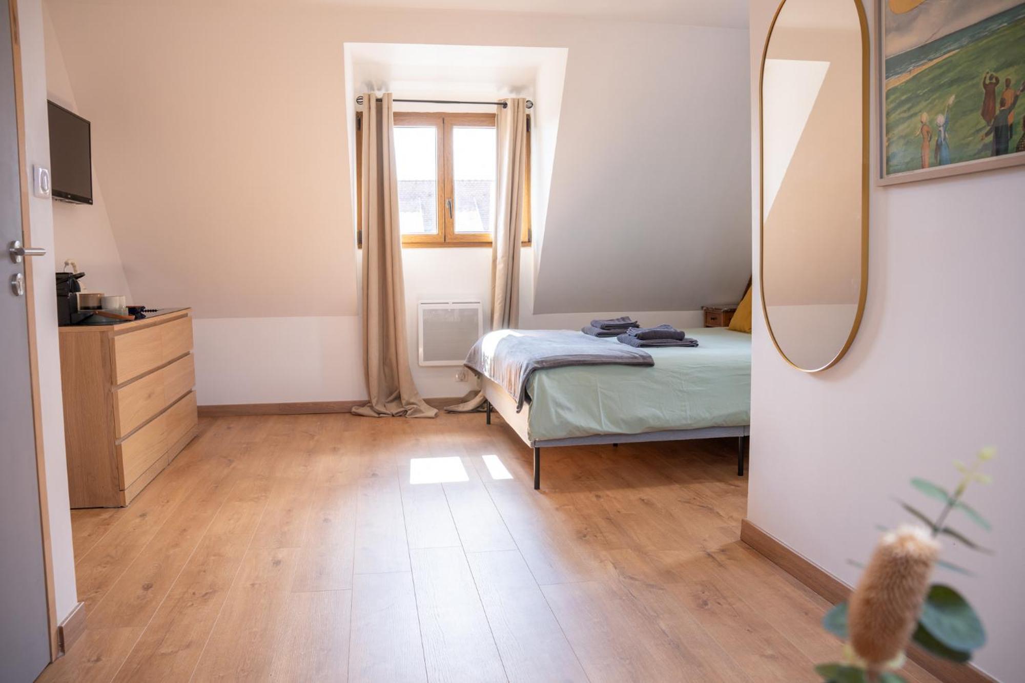 Chambre Rose Des Vents 埃圭斯海姆 外观 照片